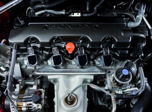 Honda Civic: co pod maską?