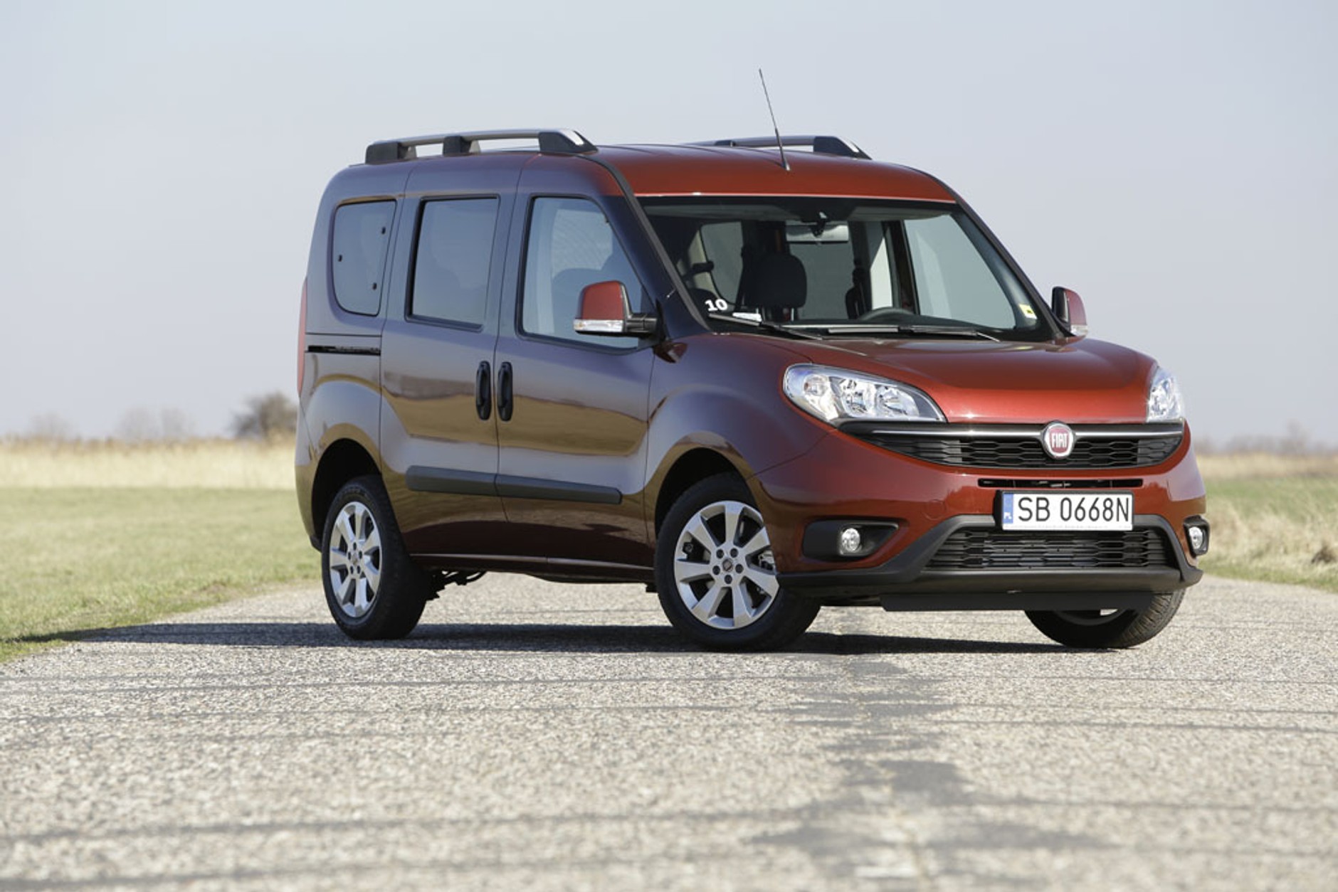 Fiat Doblo na kredyt z ratą około 1000 zł miesięcznie