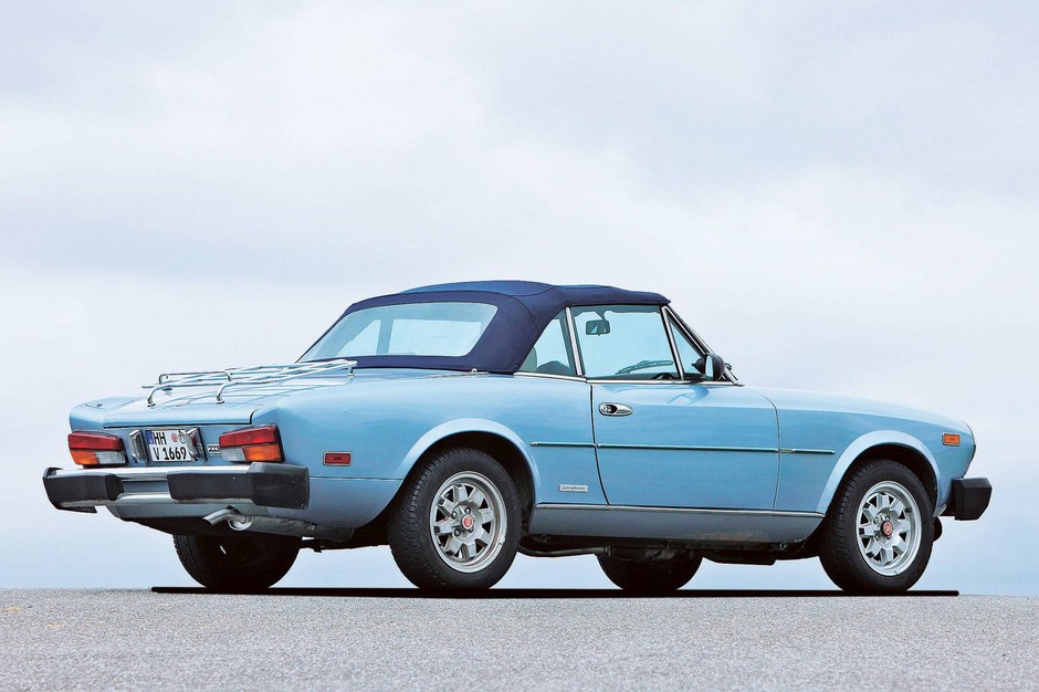 Fiat 124 Spider