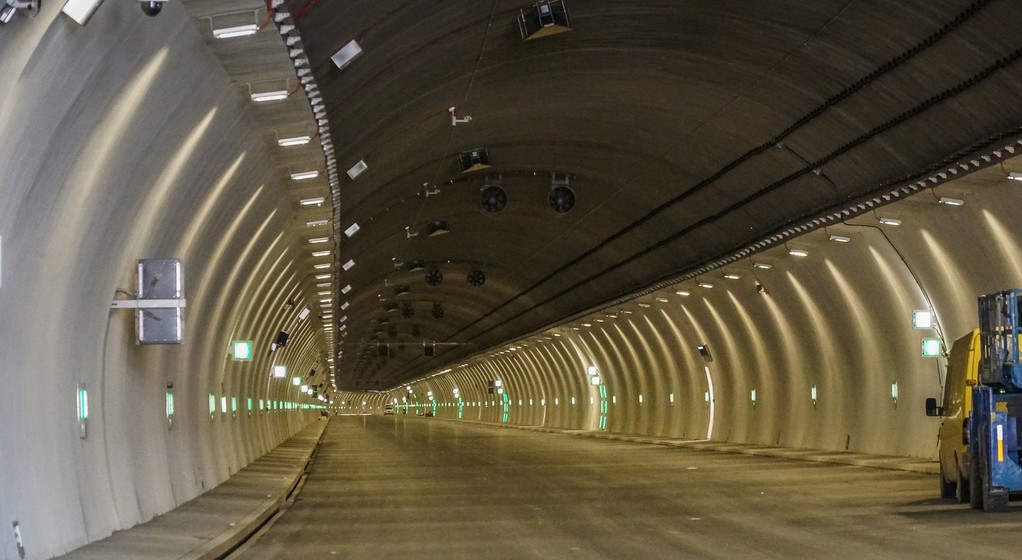 Tunel na Zakopiance w ciągu drogi S7