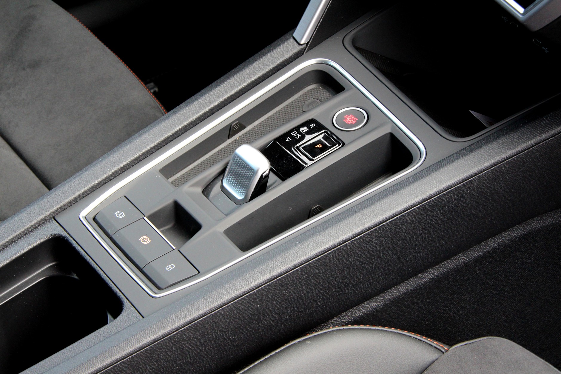 Seat Leon Sportstourer 1.4 e-Hybrid FR
