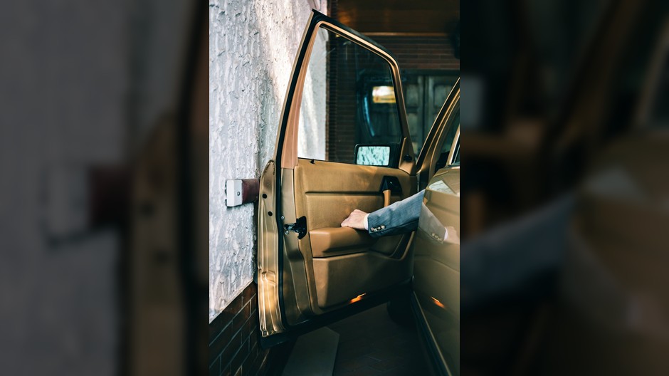 Wolność przyjechała Mercedesem
