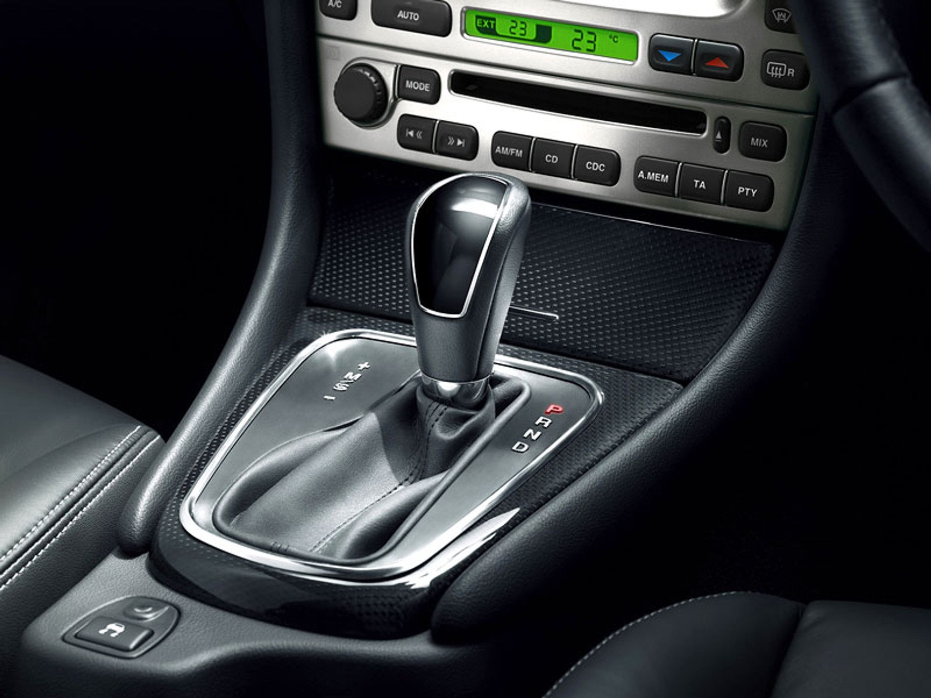 Jaguar Land Rover w 2014 zamknie jeden zakład