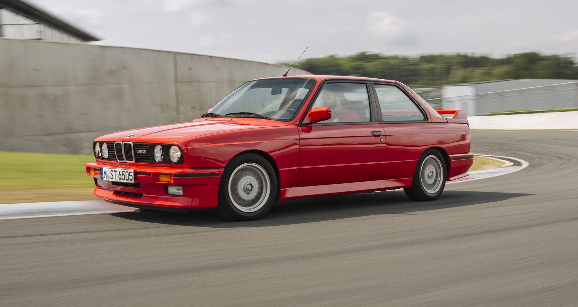 BMW M3 (E30) - czyli, torowy szatan