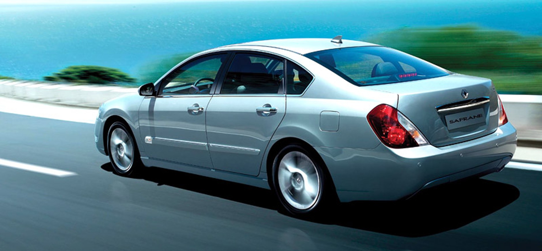 Renault Safrane powraca