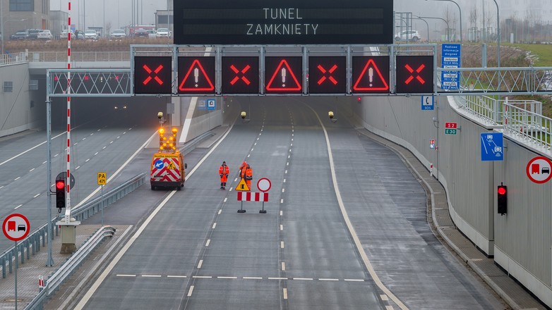 Tunel Południowej Obwodnicy Warszawy w ciągu drogi ekspresowej S2
