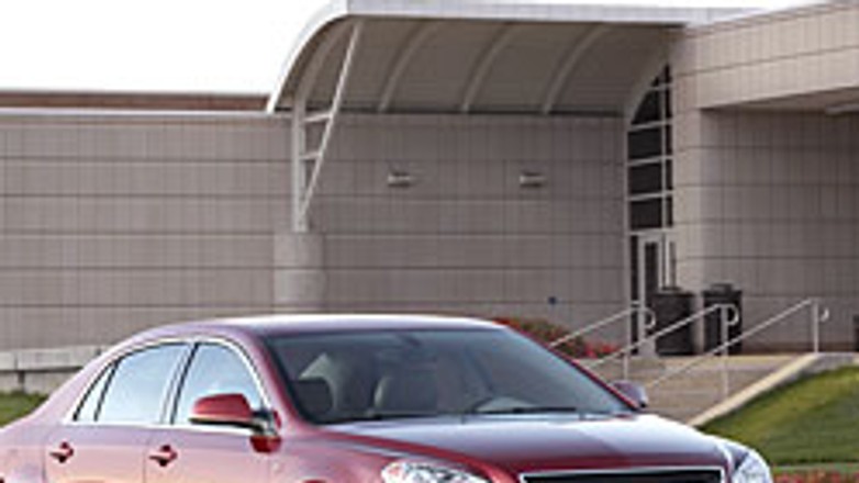 Chevrolet Malibu północnoamerykańskim samochodem roku 2008
