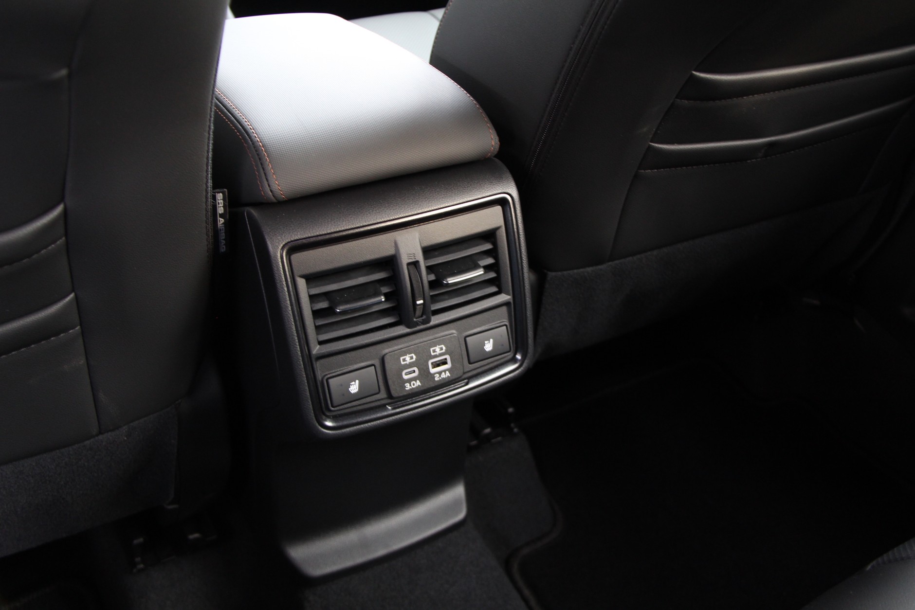 Subaru Forester 2.0 e-Boxer Platinum