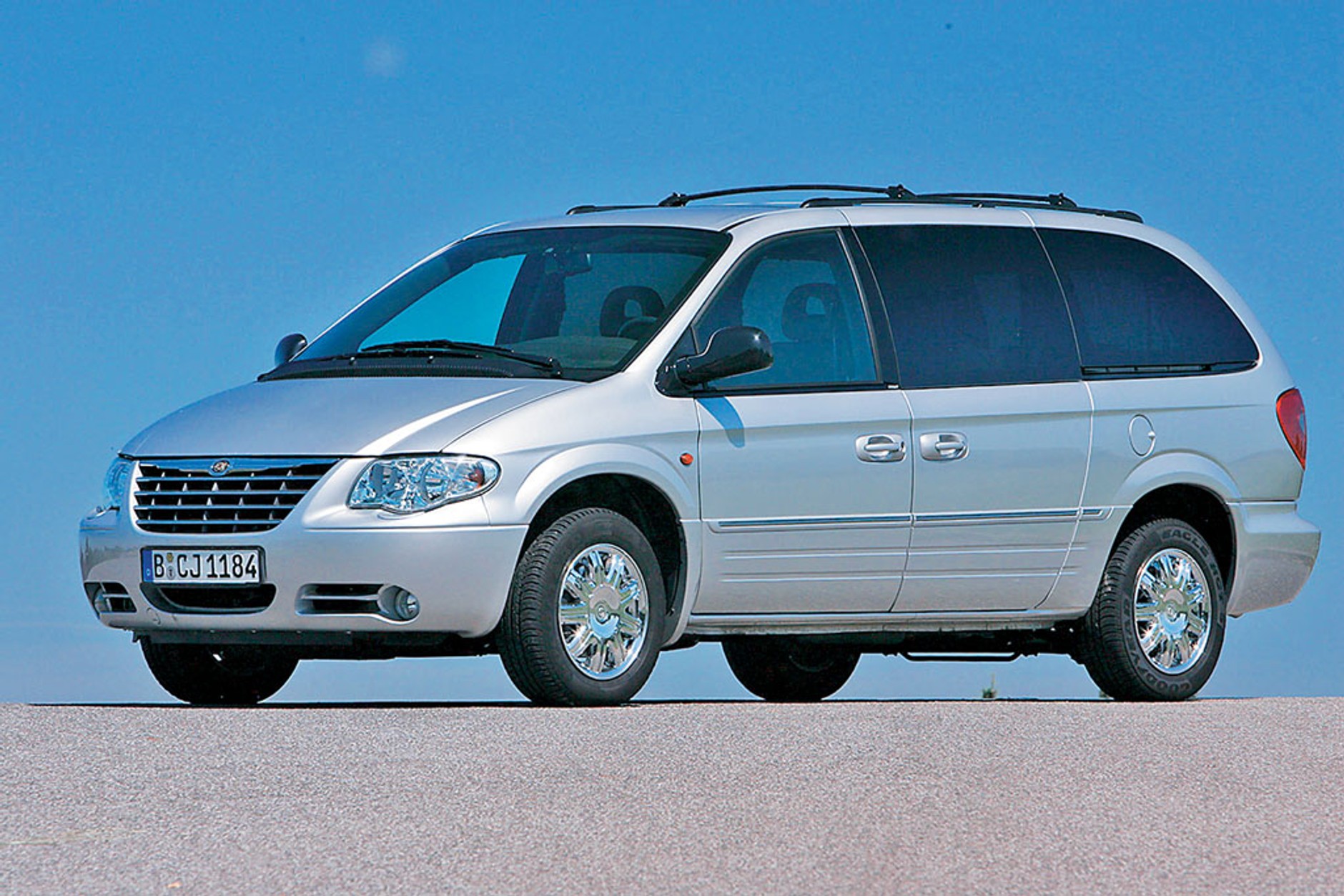 Auto dla rodziny 2+3: 1 000 zł miesięcznie/po dwóch latach 24 000 zł