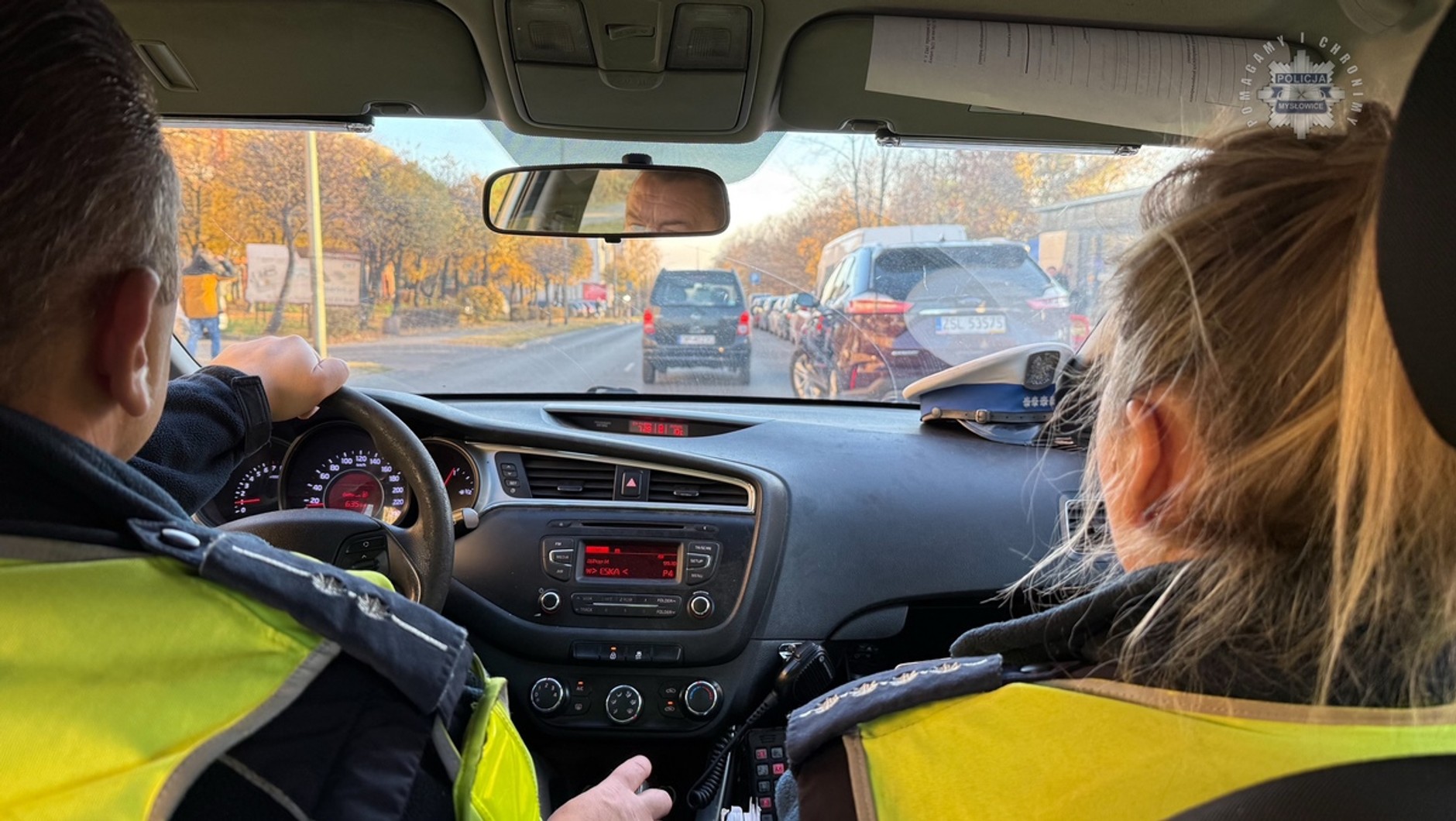 Policjanci podsumowali długi weekend. Kierowca wjechał pod niepodniesione zapory