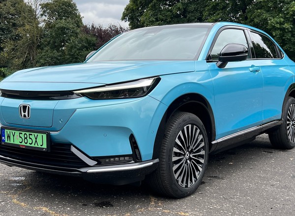 Sprawdziłem Hondę e:NY1. Czy to rzeczywiście elektryczny SUV dla każdego?