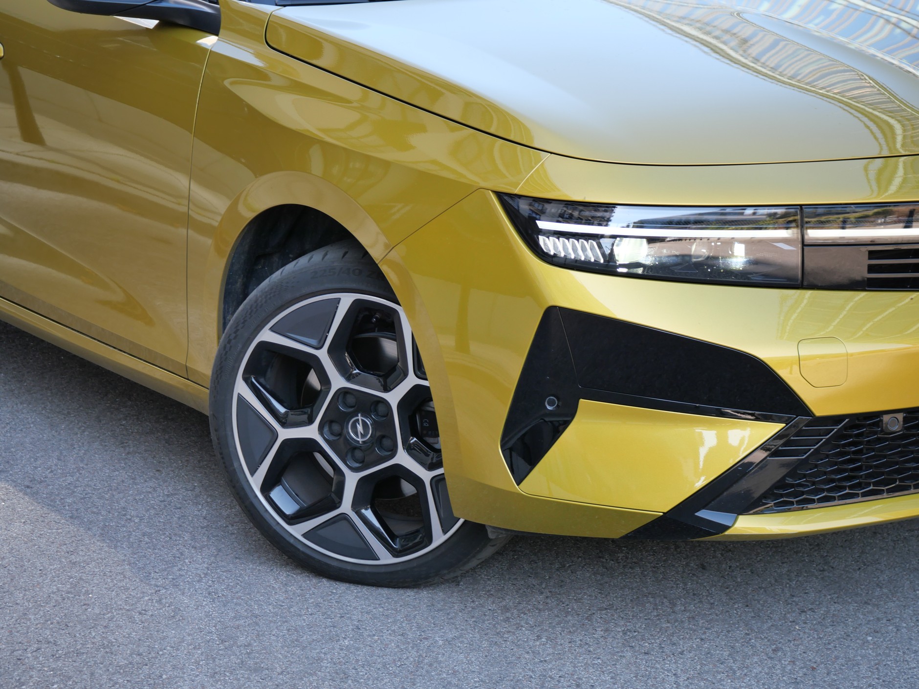 Opel Astra 1.2 Turbo Hybrid Ultimate