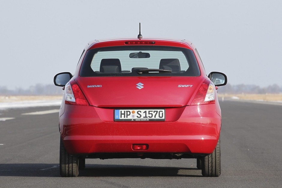 Suzuki Swift (2010-17) - cena od 18 500 zł
