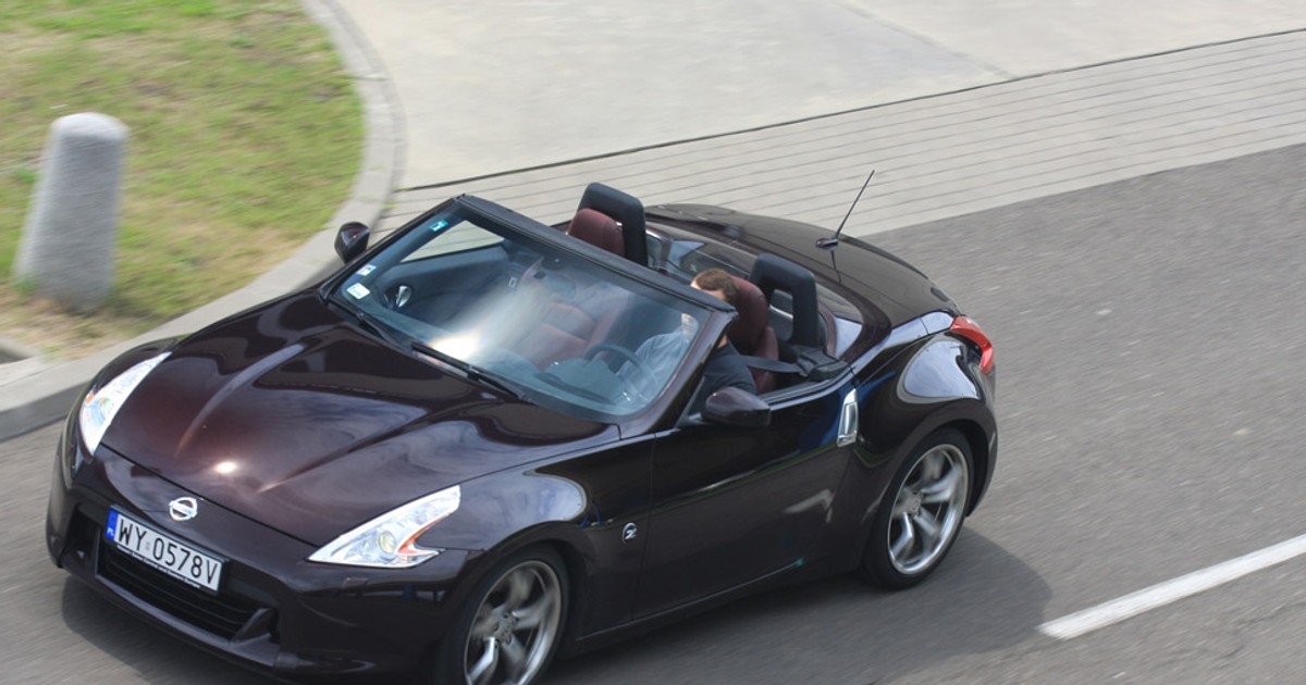 Nissan 370Z Roadster: ogniste cabrio dla prawdziwego twardziela 