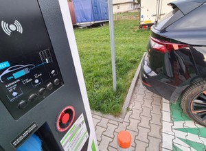W ten sposób taniej naładujesz elektryka. Nawet o 30 proc.