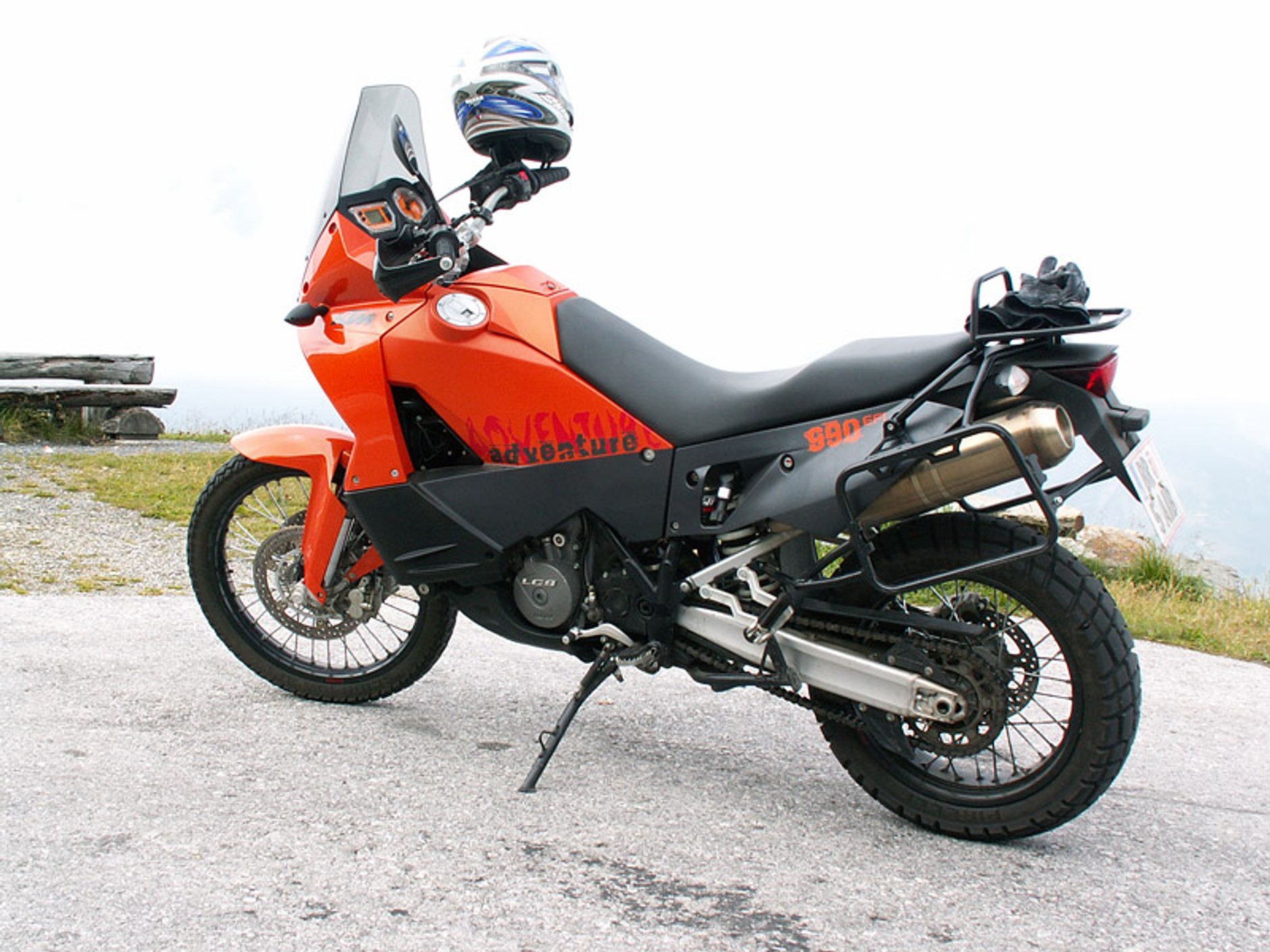 KTM 990 Adventure ABS: SUV na dwóch kołach