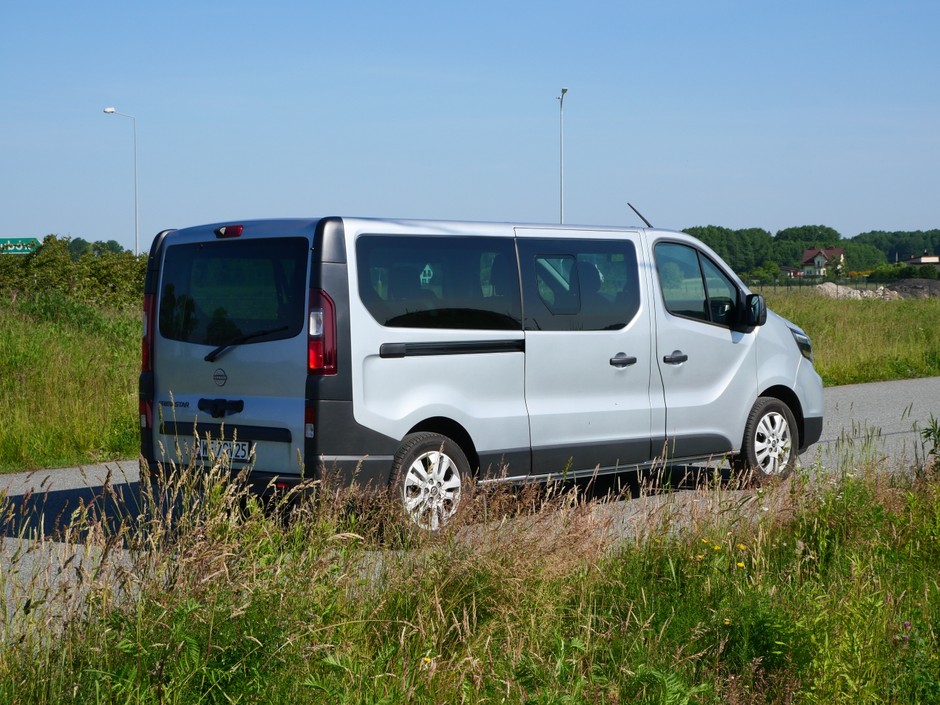 Nissan Primastar 2025