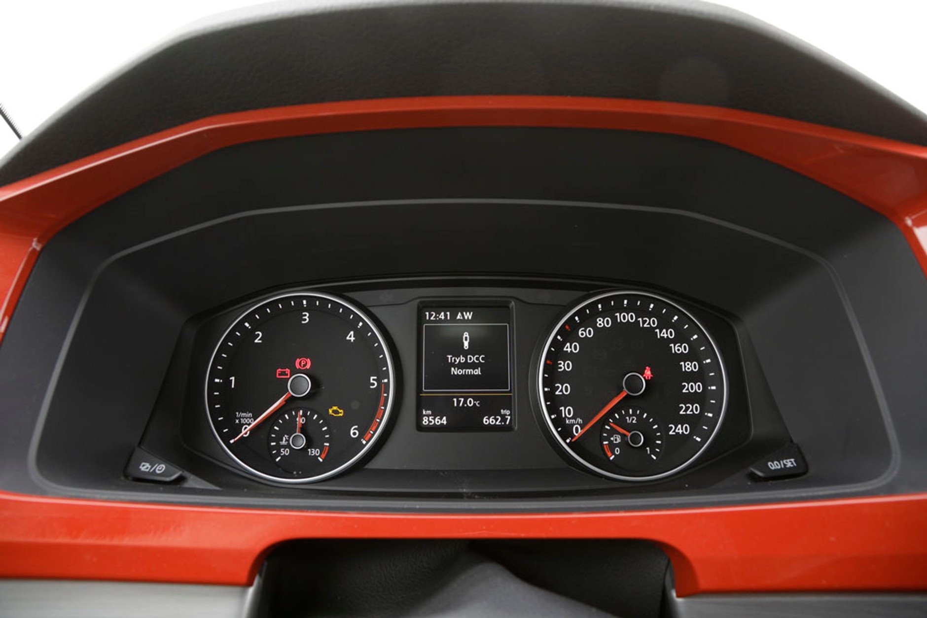 Volkswagen T6 Multivan Generation Six - wygoda dla 7 osób