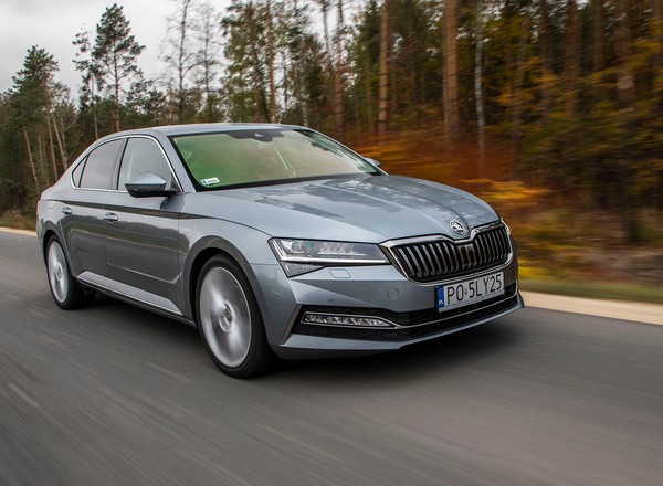 Skoda Superb 2.0 TSI - auto dla tych, co cenią komfort