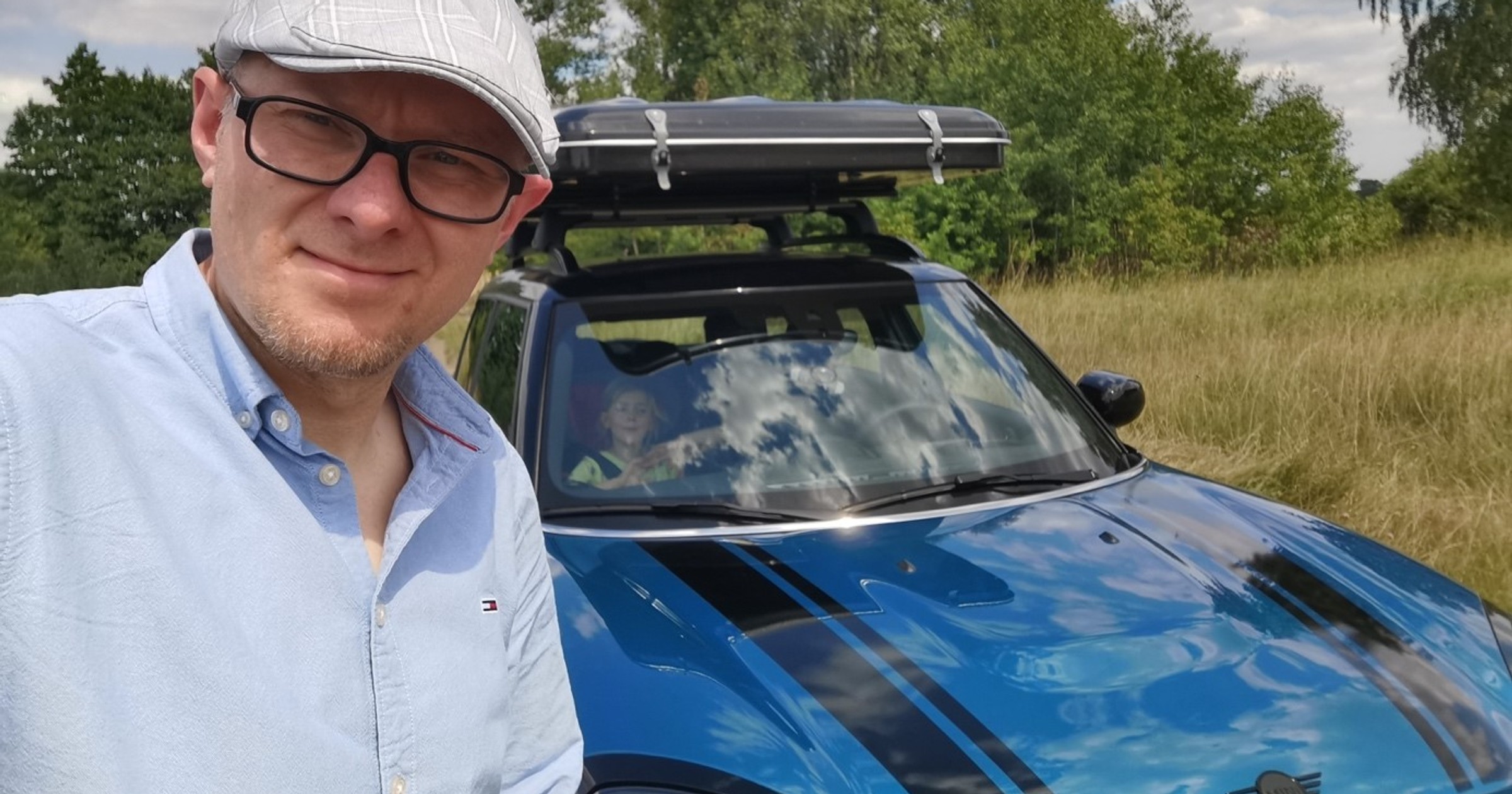 MINI z namiotem dachowym