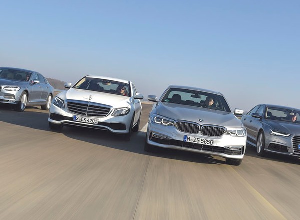 Superoszczędne limuzyny - Volvo S90 kontra Mercedes E 220d, BMW 520d i Audi A6 2.0 TDI