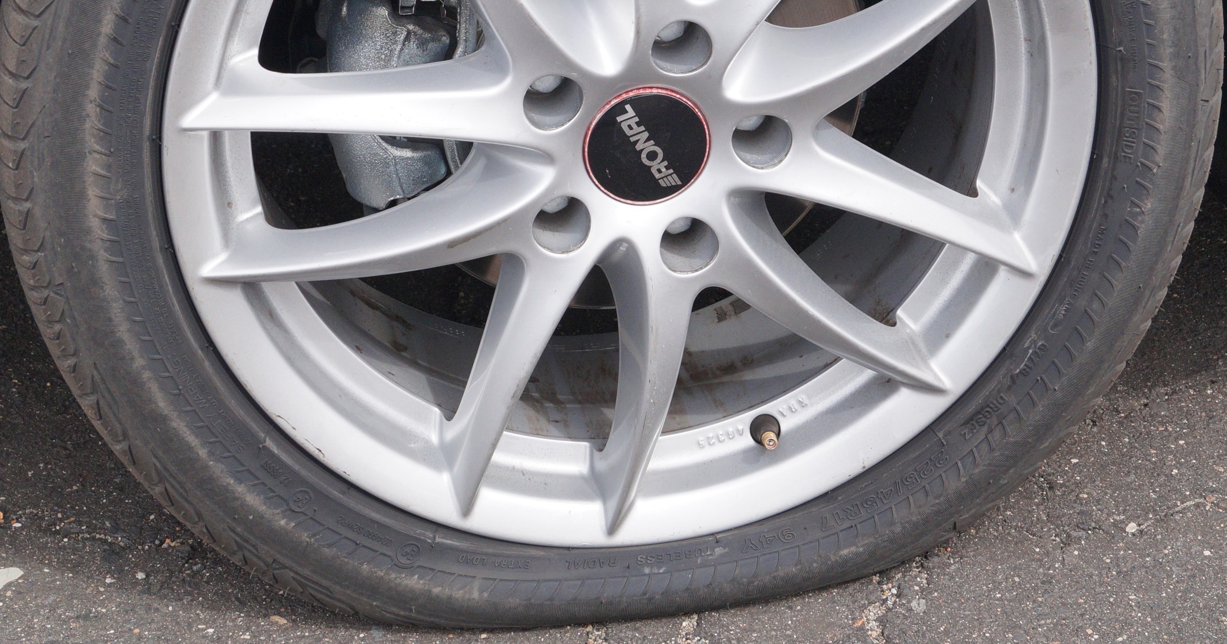 Opona Bridgestone DriveGuard