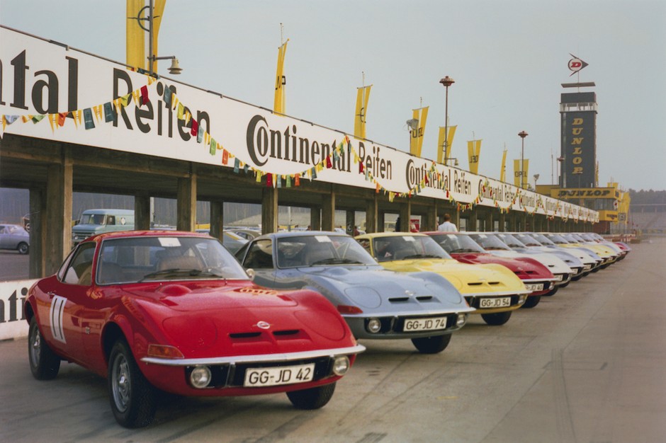 Opel GT – 50-lecie modelu