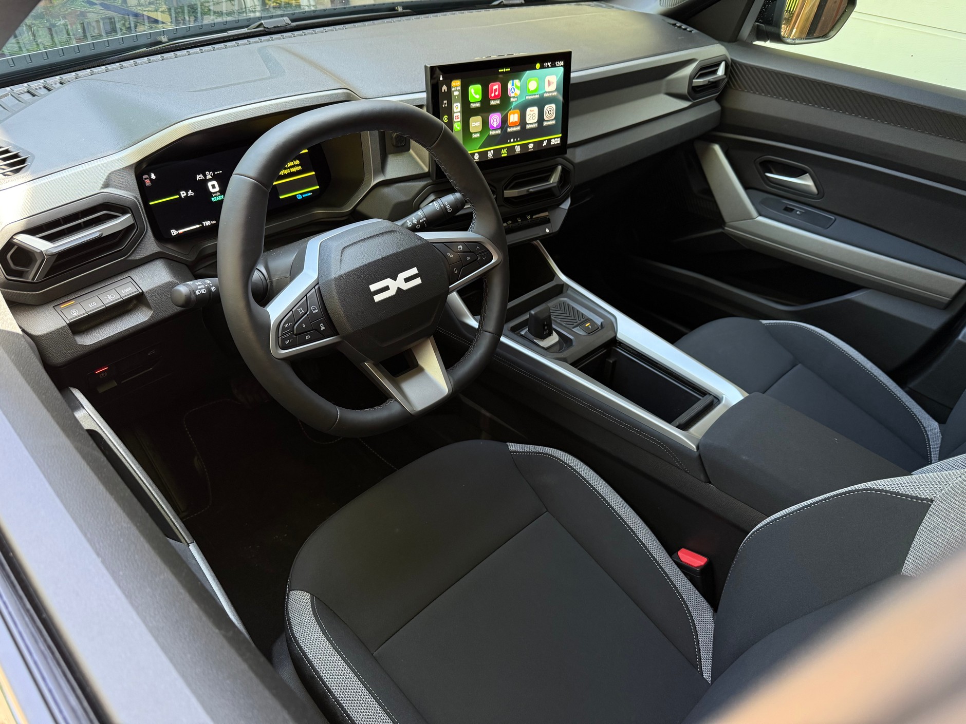 Wnętrze Dacii Bigster