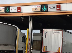 Skarbówka się budzi i rozsyła kierowcom kary. Pamiętasz, jak wjechałeś na autostradę w 2023 roku?