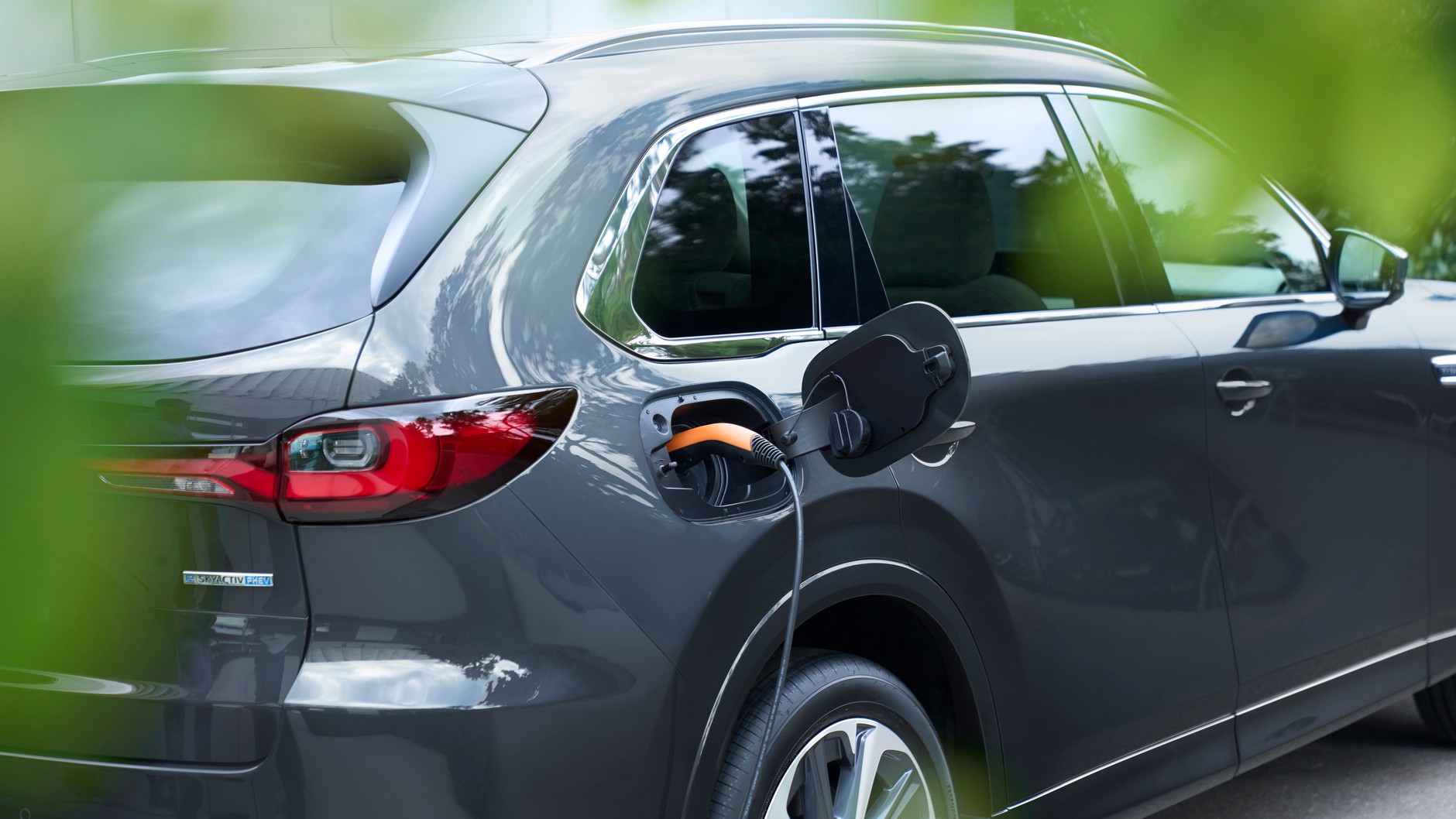 Mazda CX-80 w wersji na rok modelowy 2027