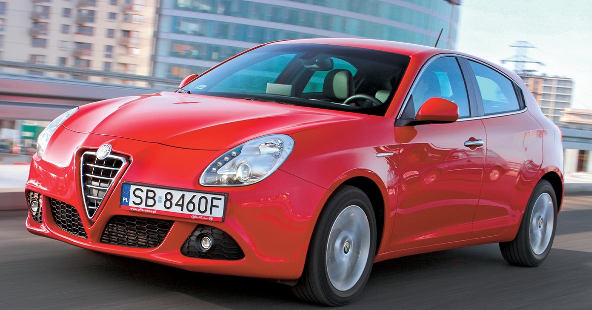 Listę ciekawych kompaktów otwiera Alfa Romeo Giulietta – z ognistym temperamentem i przyjemnym wnętrzem.