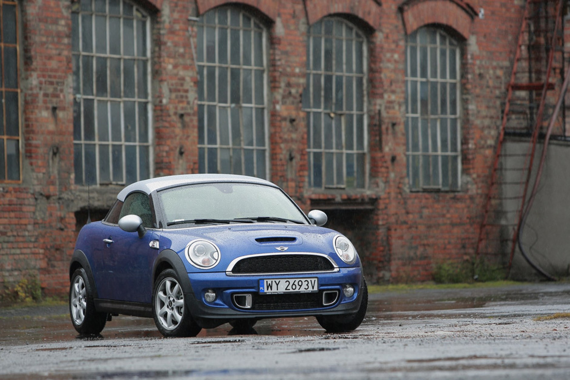 Mini Cooper S Coupé: rasowy oryginał