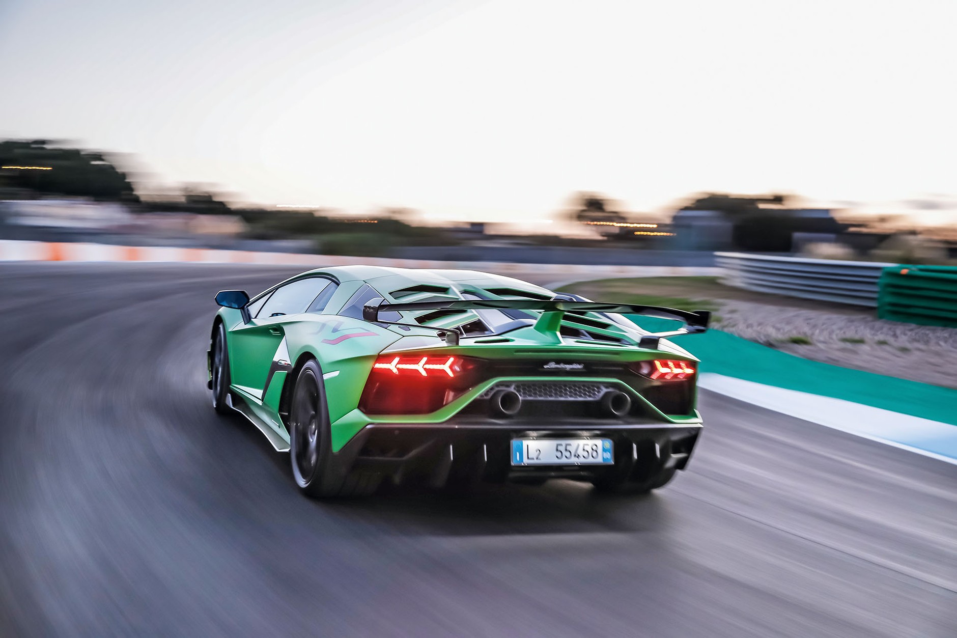 Lamborghini Aventador SVJ