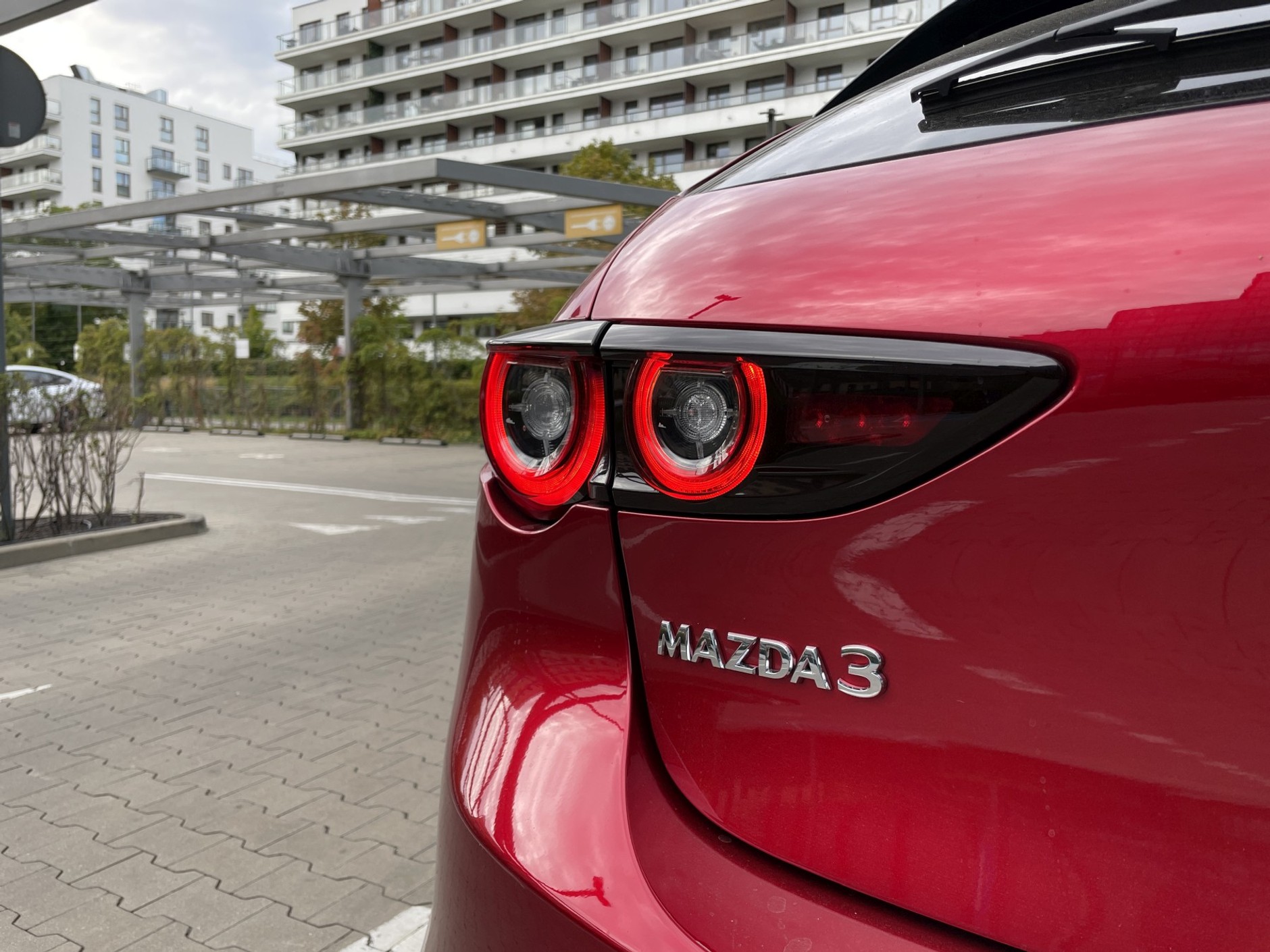 Mazda 3 2.5 e-Skyactiv G