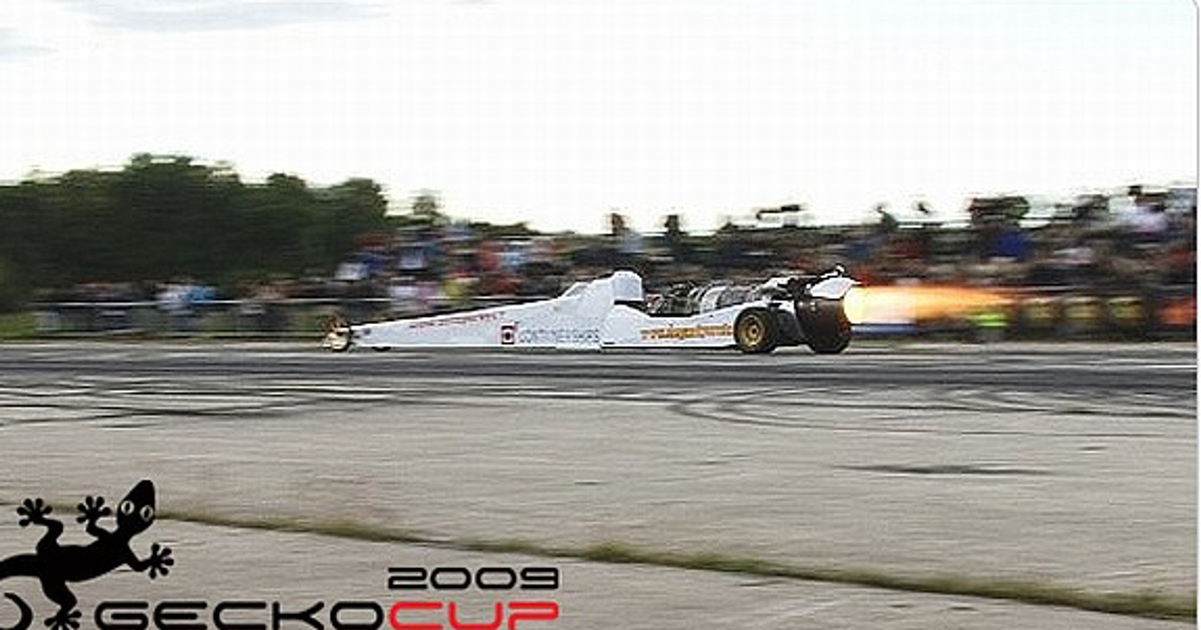 Odrzutowy Jet Car i ostra jazda na Gecko Cup