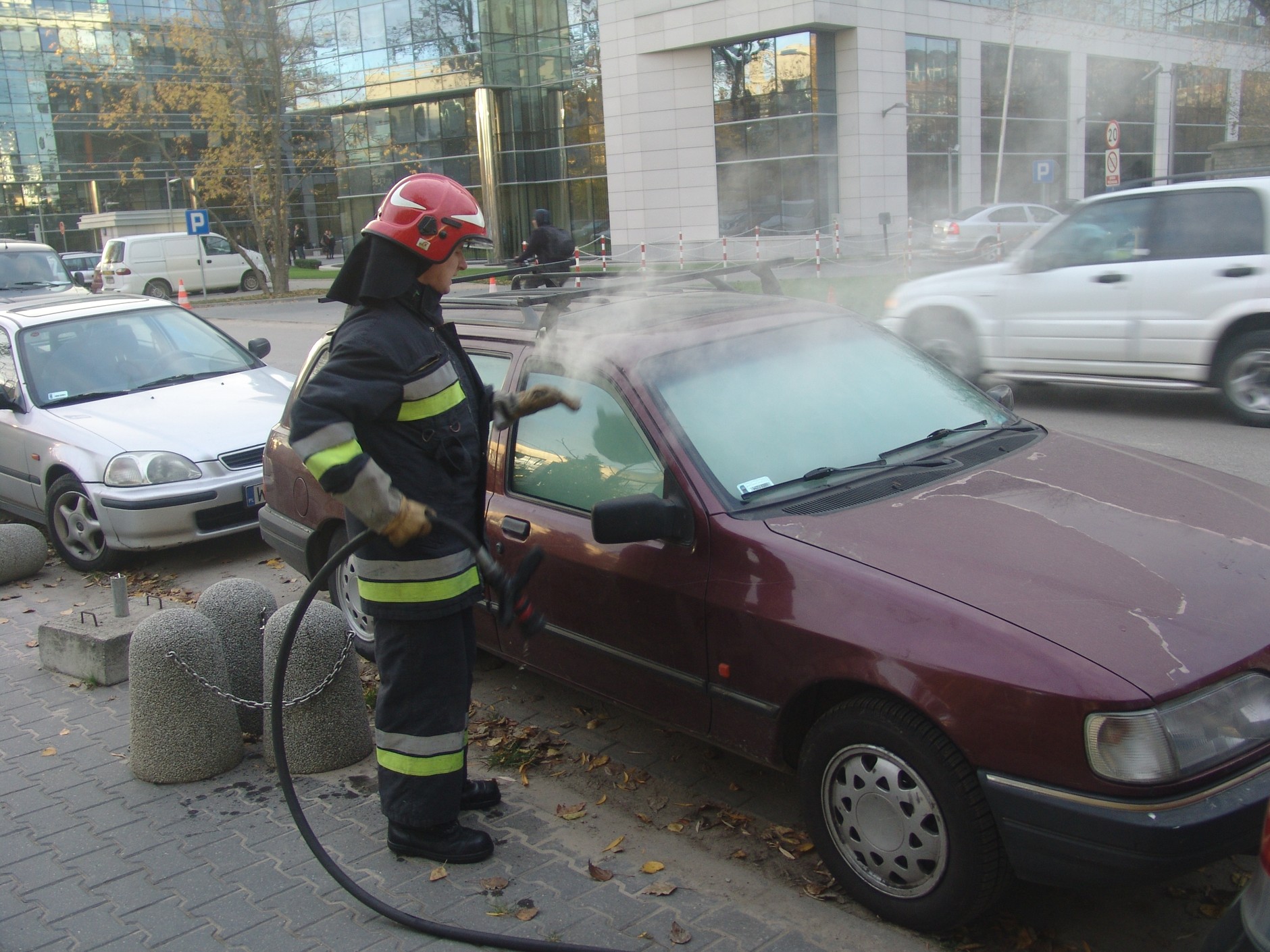 Dlaczego ten samochód się zapalił?