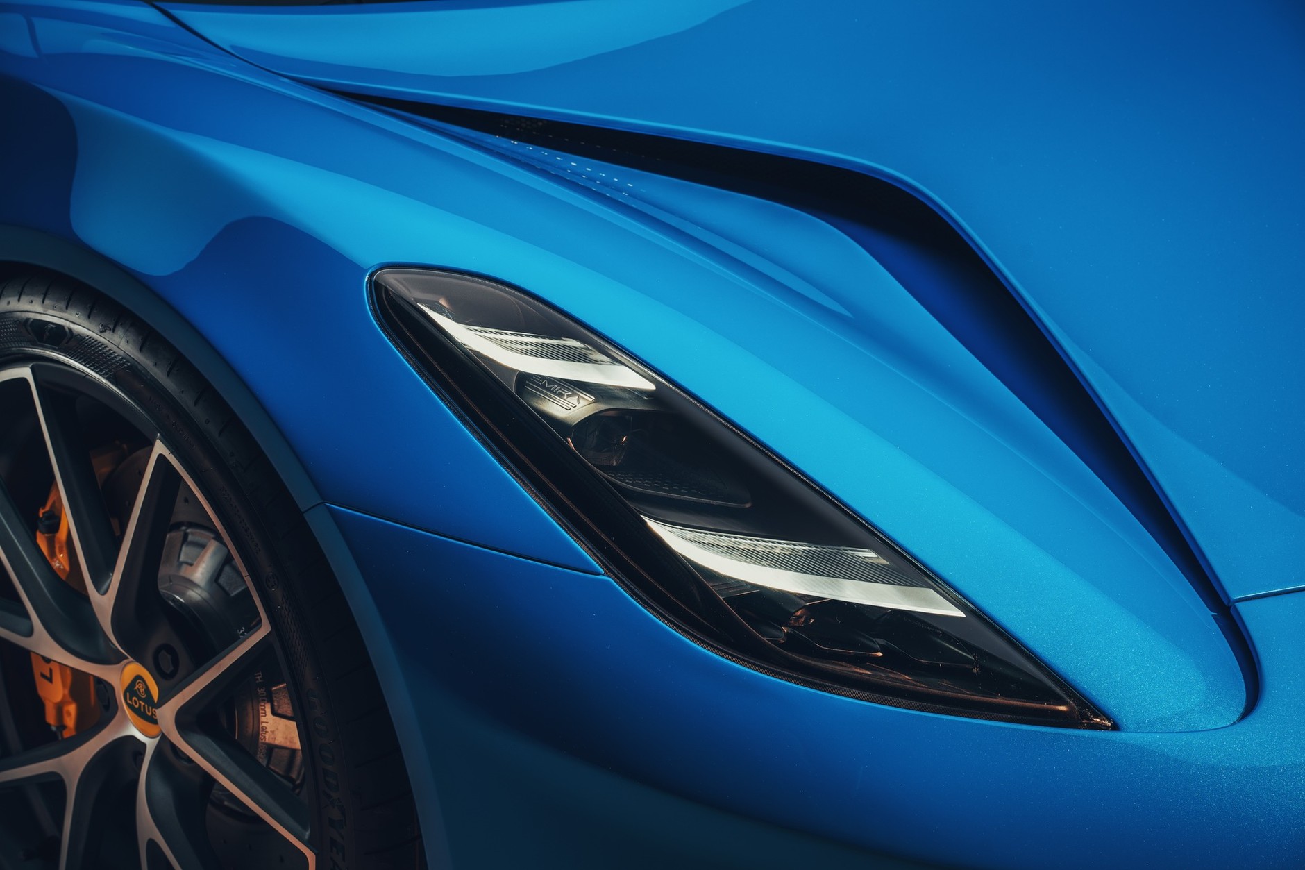 Lotus Emira 2021