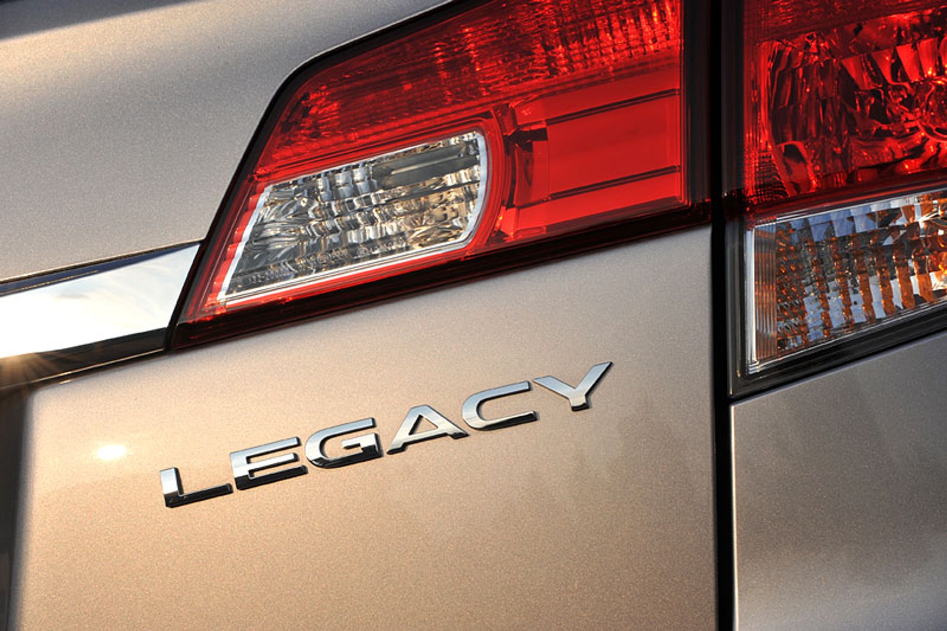 IAA Frankfurt 2009: Subaru Legacy – pierwsze wrażenia, fotogaleria