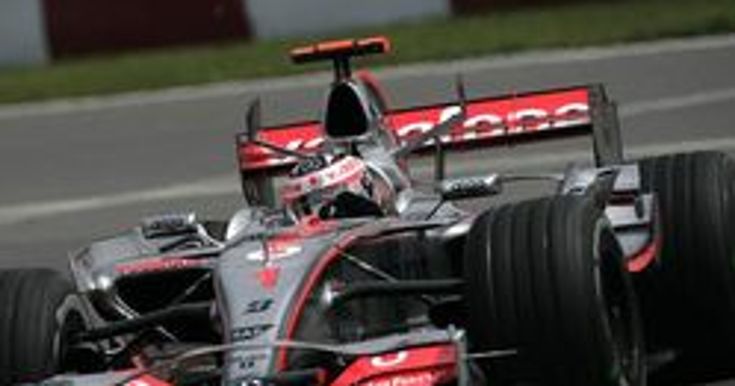 Grand Prix Wielkiej Brytanii 2007: Robert w ścisłej czołówce na treningu