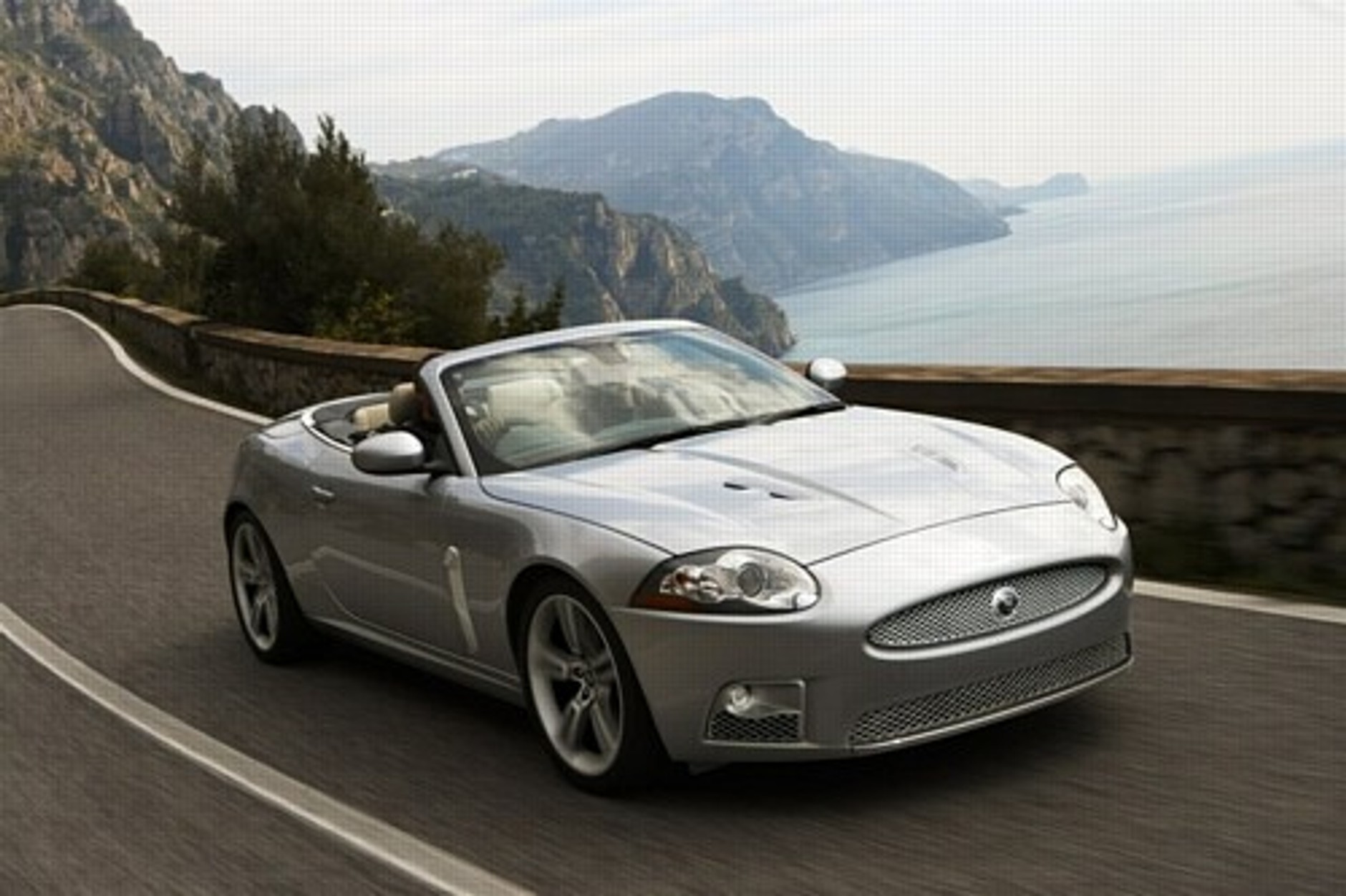 Jaguar XKR