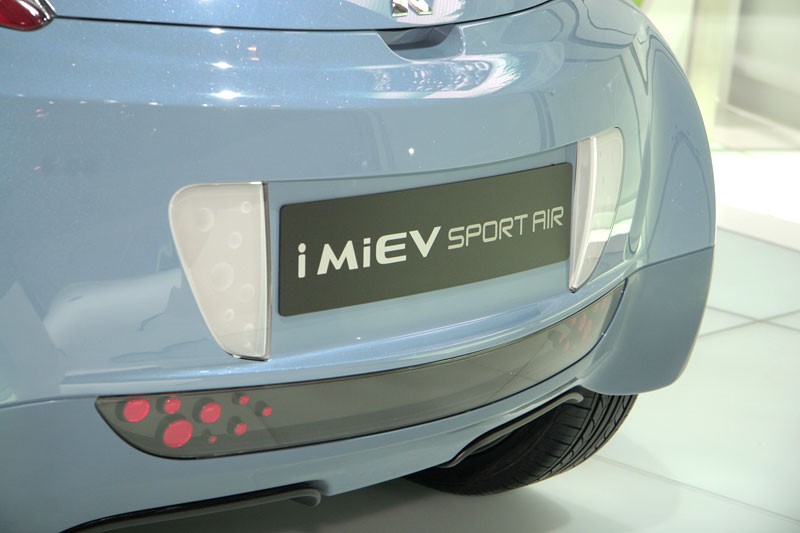 Genewa 2009: Mitsubishi pokazało concept car – kabriolet i MiEV SPORT AIR