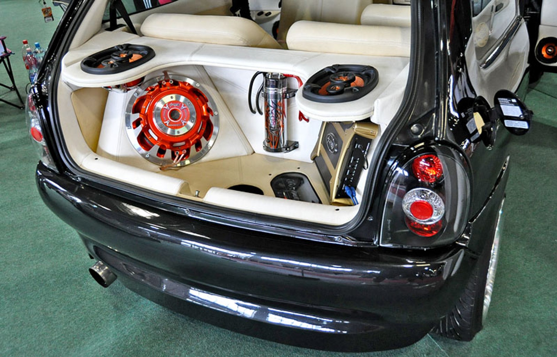 4. Tuning Show Budapeszt 2009: trzydniowa uczta (fotogaleria)