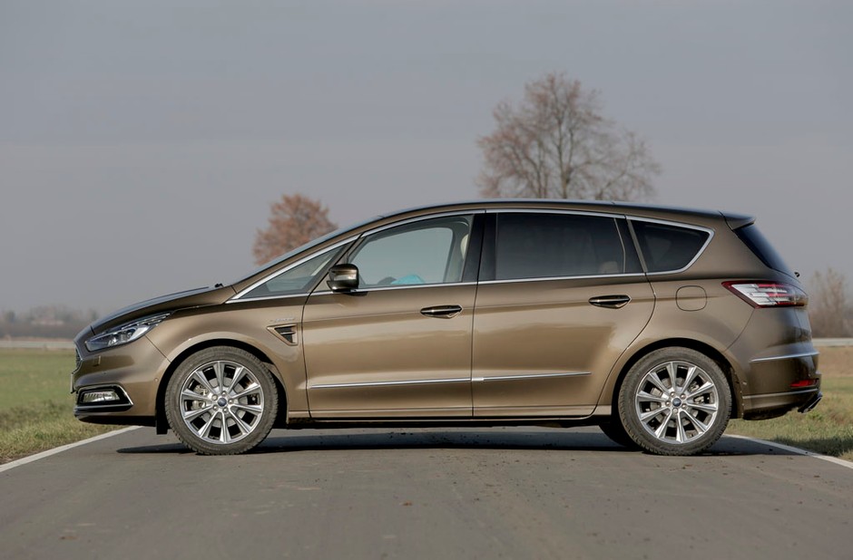 Ford S-Max Vignale - van idealnie skrojony