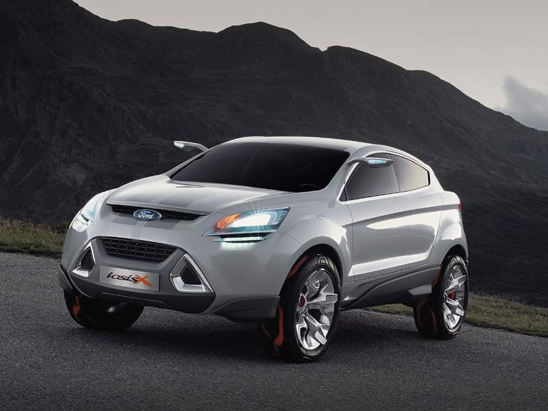 Paryż na żywo: Ford Iosis X