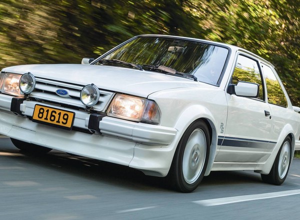 Ford Escort RS Turbo - dzika radość z jazdy!