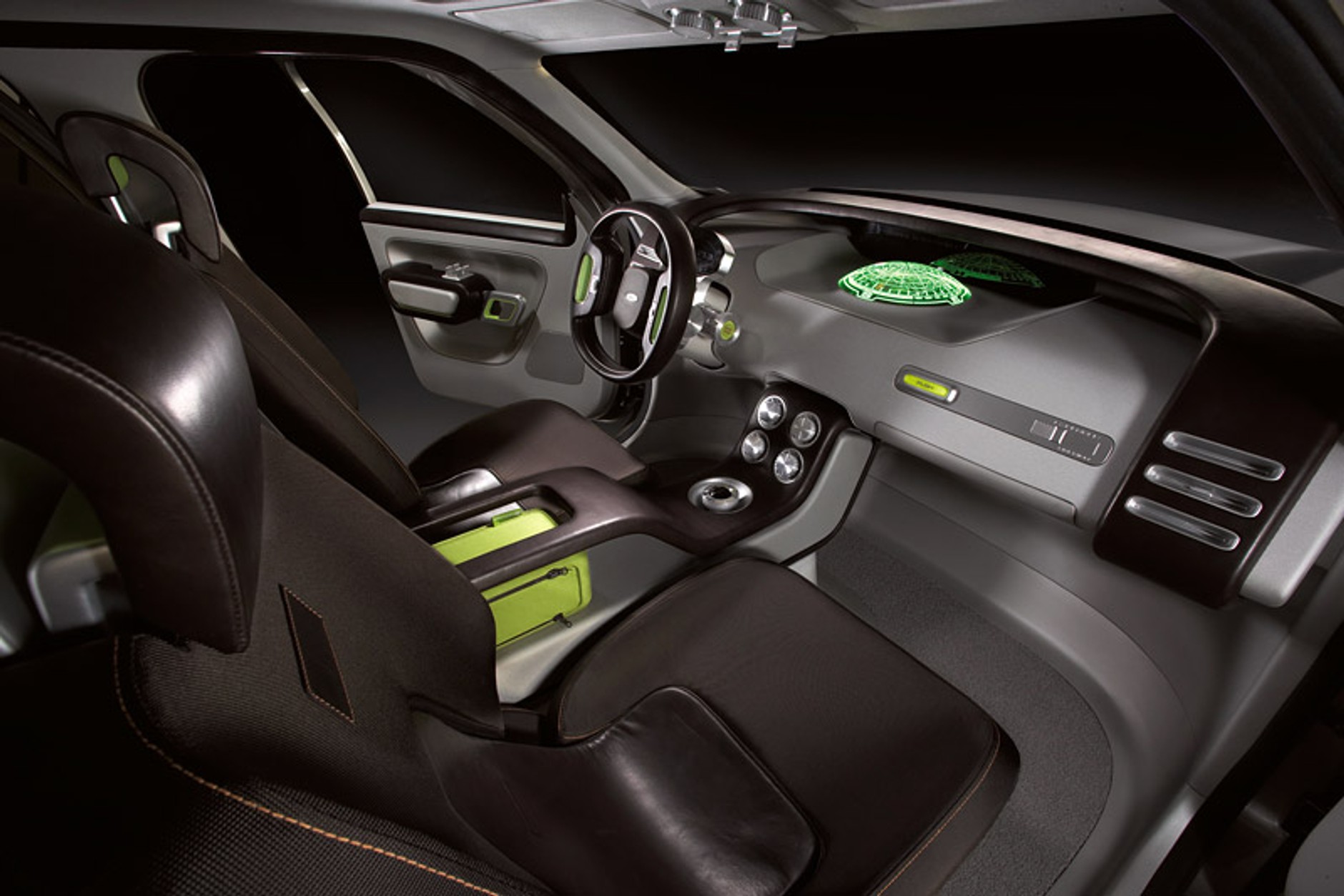 Detroit 2008: Ford Explorer America - oszczędniejszy olbrzym