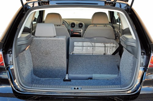 Fiat Grande Punto, Opel Corsa, Mitsubishi Colt, VW Polo, Seat Ibiza, Peugeot 207, Toyota Yaris - Małe potrafi być wielkie