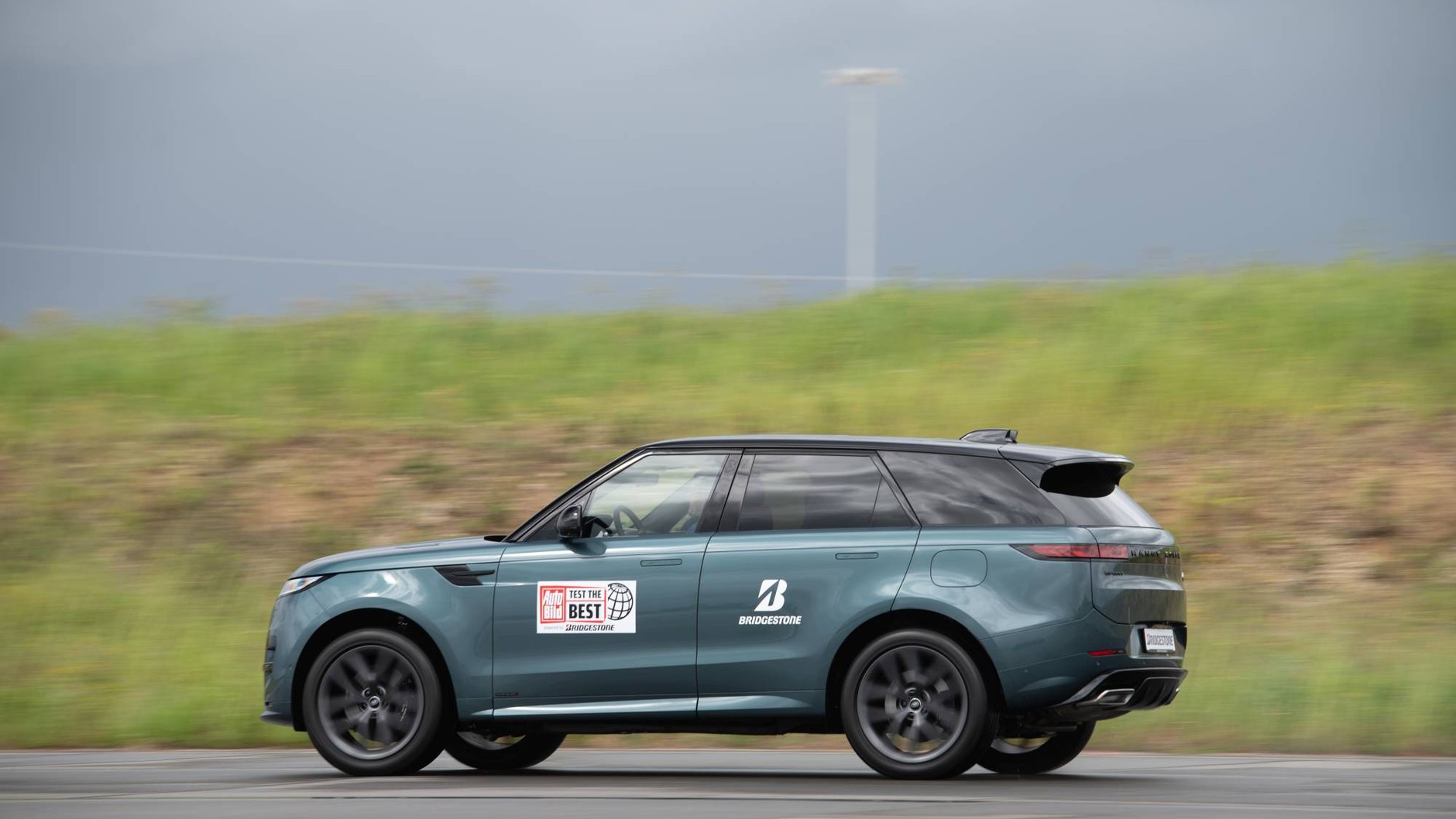 Test the Best – Range Rover Sport P510e