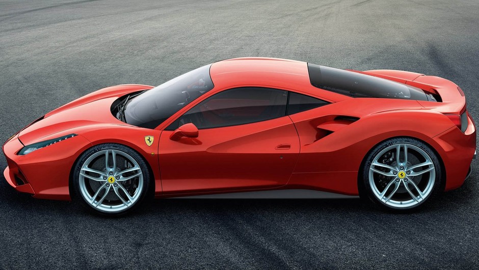 Ferrari 488 GTO o mocy 700 KM