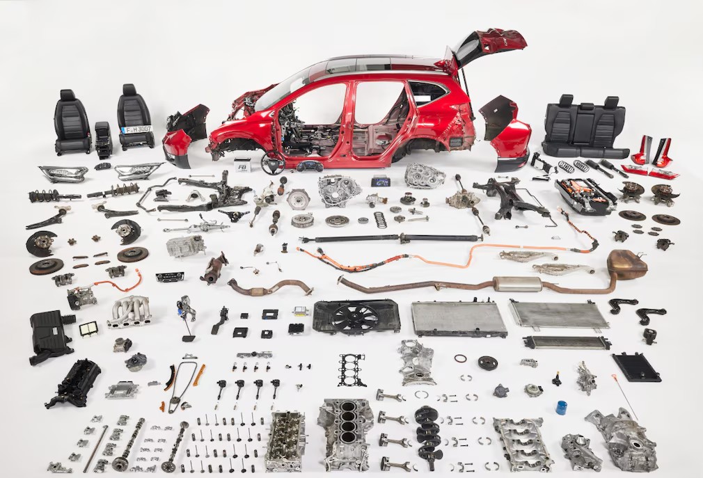 Honda CR-V skończyła test długodystansowy jak inne auta - rozebrana na części pierwsze